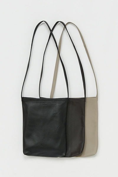 Hender Scheme(エンダースキーマ)cow shoulder big(カウショルダー ビッグ)mj-rb-csb