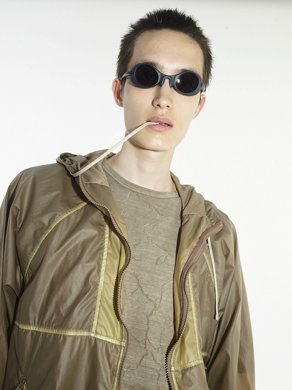 paratrait(パラトレイト) 