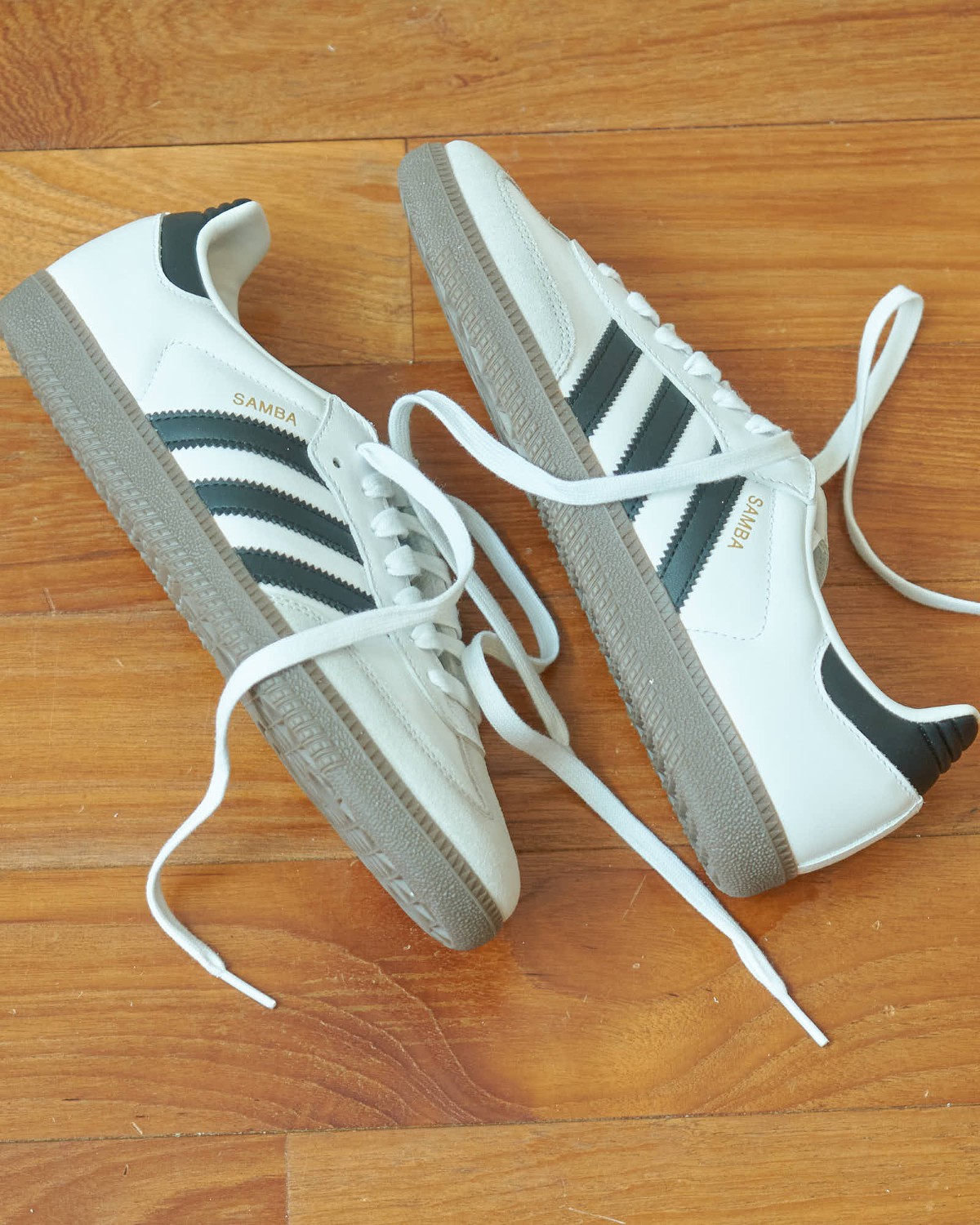 Adidas(アディダス)