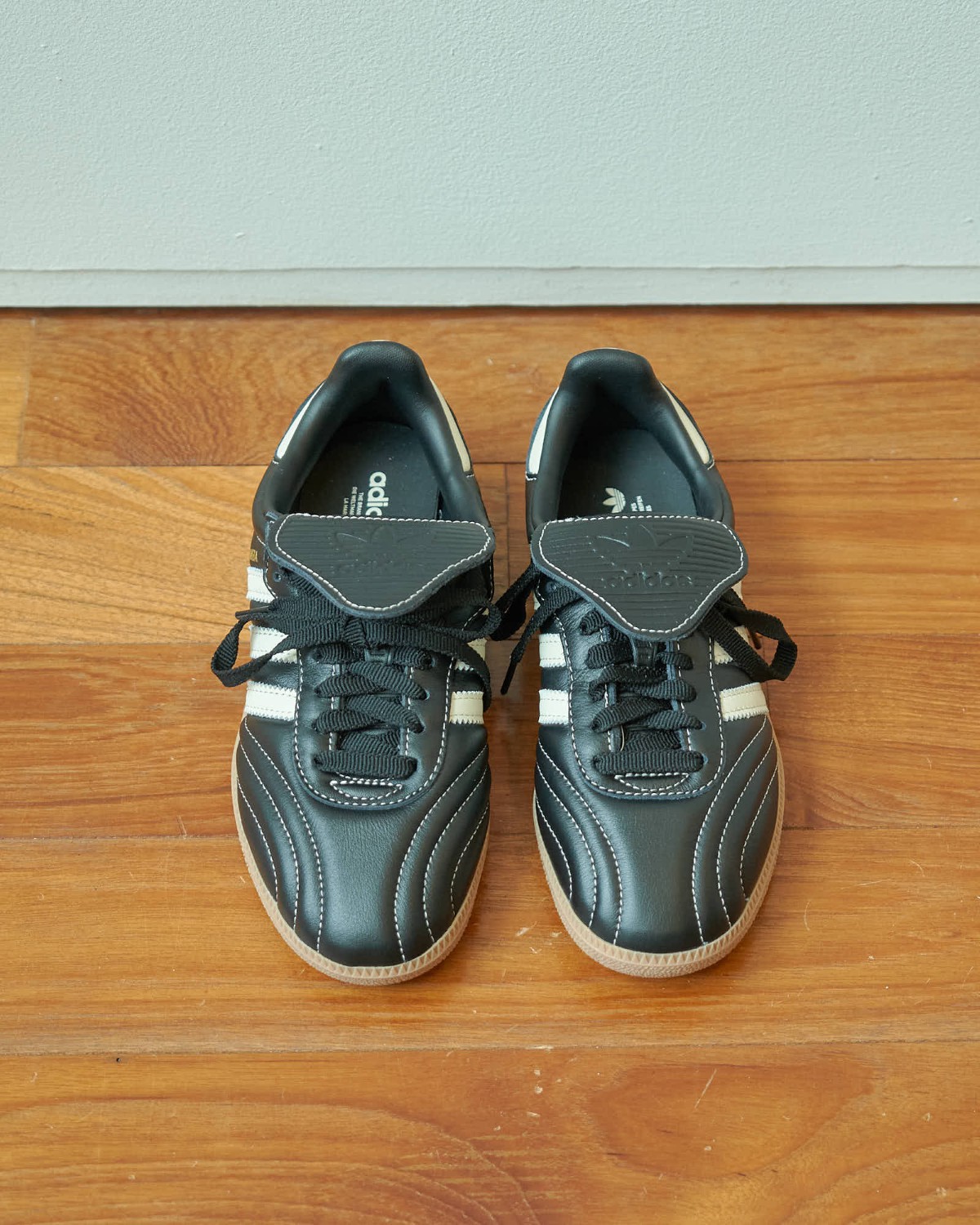 Adidas(アディダス)