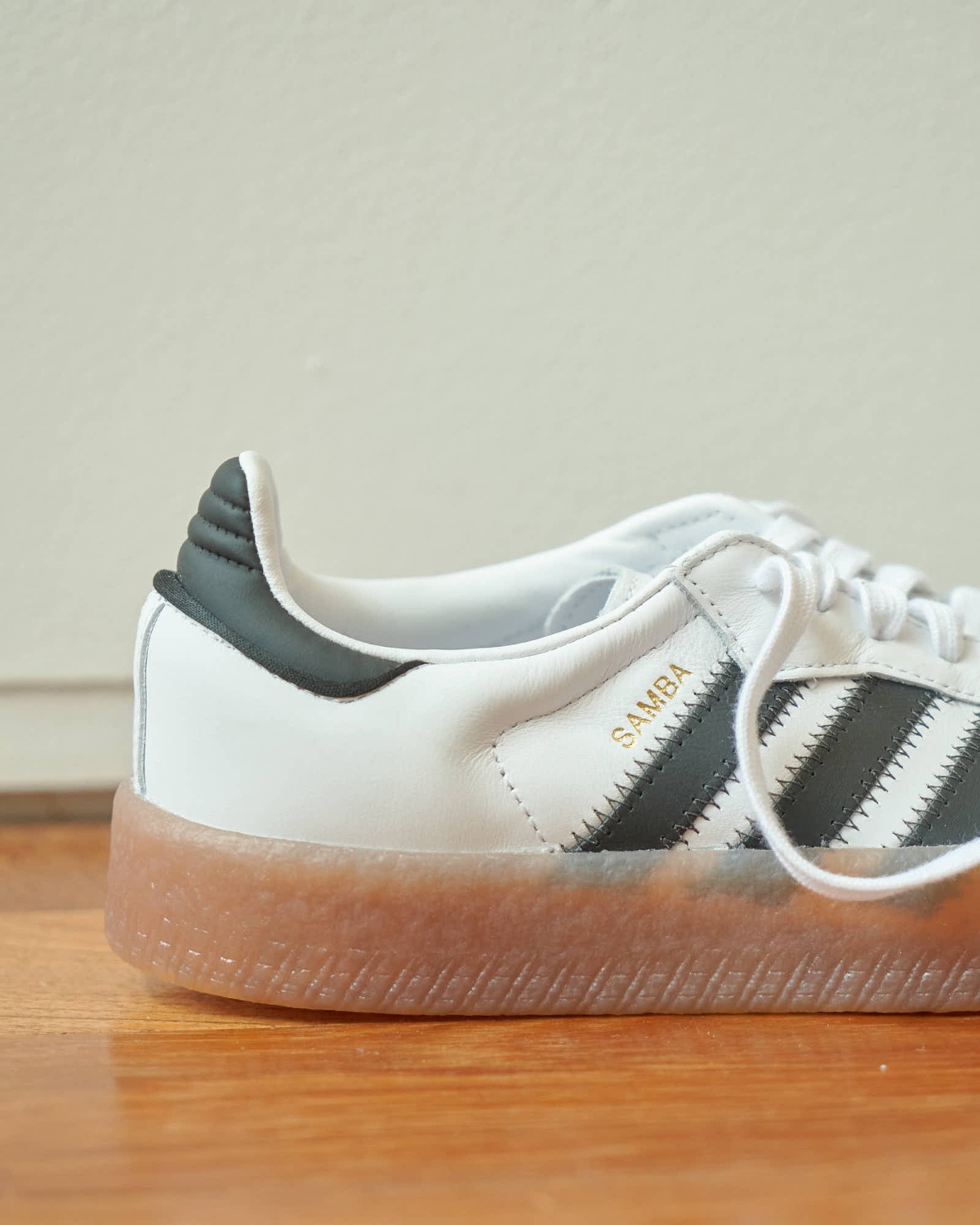 Adidas(アディダス)