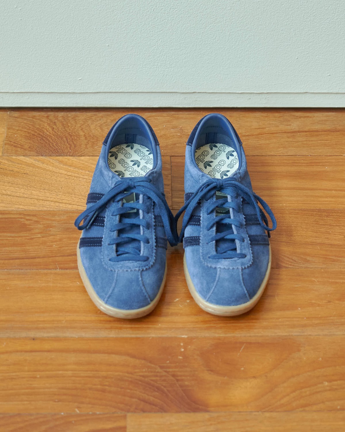 Adidas(アディダス)