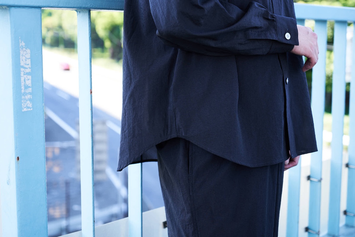 paratrait:BARK SKIN LS SHIRT
