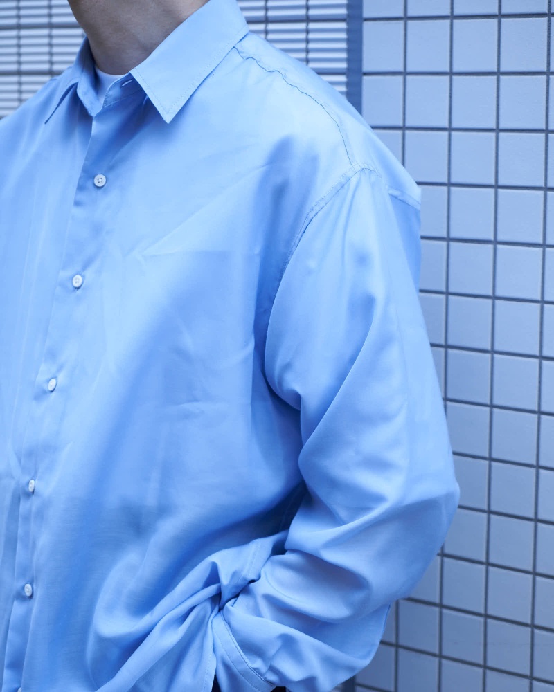LOOK 03