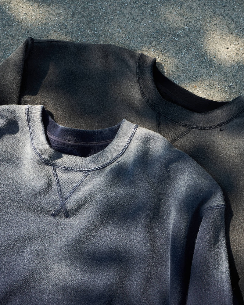 LOOK 01
