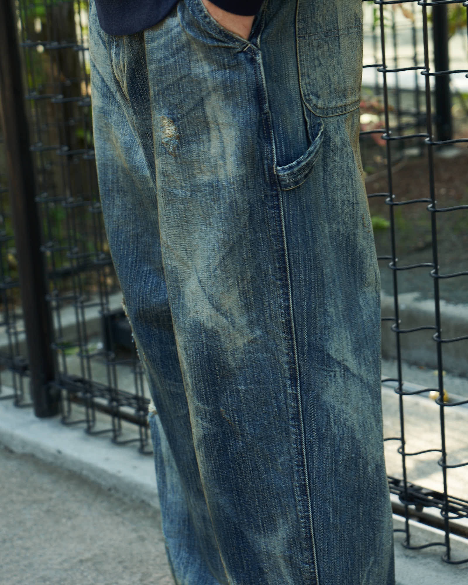 LOOK 12