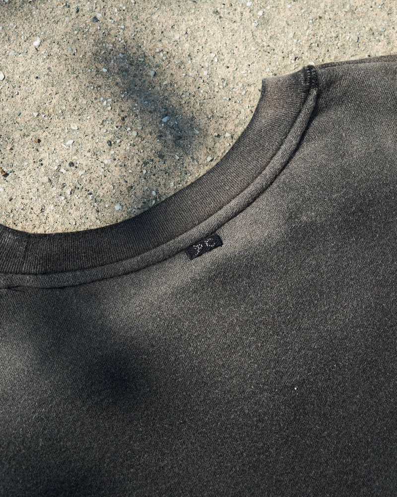 LOOK 04