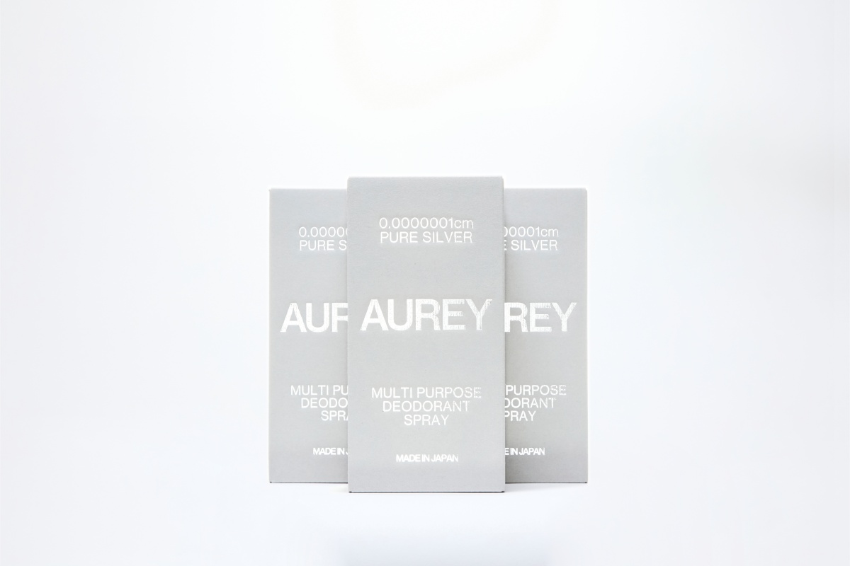 AUREY PURE ONE SPRAY のパッケージ ギフトにも