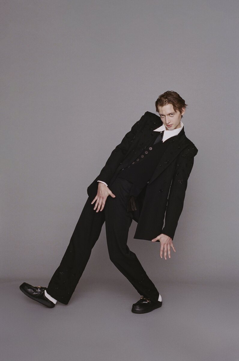 SUBU 11th SEASON LOOK 04